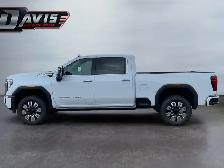 2026 GMC Sierra 3500HD - Photo 9