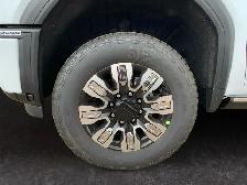 2026 GMC Sierra 3500HD - Photo 10