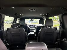 2022 Chrysler Pacifica Touring L AWD, Loaded!! - Photo 13