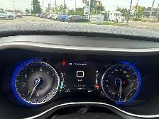 2022 Chrysler Pacifica Touring L AWD, Loaded!! - Photo 31