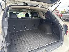 2017 Subaru Outback 2.5i Limited Limited, LOW KMS! Local Trade! - Photo 9
