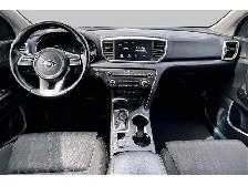 2022 Kia Sportage AWD | PANORAMIC SUNROOF | TOUCHSCREEN | CAMERA - Photo 4