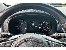 2022 Kia Sportage AWD | PANORAMIC SUNROOF | TOUCHSCREEN | CAMERA - Photo 11