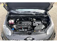 2022 Kia Sportage AWD | PANORAMIC SUNROOF | TOUCHSCREEN | CAMERA - Photo 31