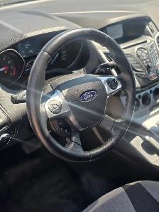 2014 Ford Focus 5dr HB SE - Photo 9