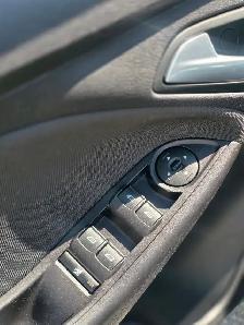 2014 Ford Focus 5dr HB SE - Photo 13