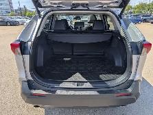 2024 Toyota RAV4 XLE - Photo 6