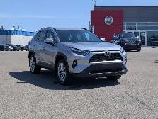 2024 Toyota RAV4 XLE - Photo 9