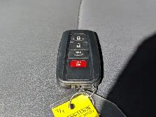 2024 Toyota RAV4 XLE - Photo 35