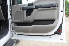 2017 Ford F-150 XLT 4WD 8ft 5.0L Extended Cab - Photo 10