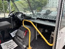 2018 Ford E-450 Super Duty 18 Foot Step Van With Shelving - Photo 13