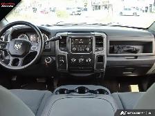 2016 Ram 1500 4WD Crew Cab 140.5' ST | NO ACCIDENTS | HEMI - Photo 24