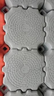 CUBES DE QUAI FLOTTANT MODULAIRE EN PLASTIQUE HDPE NEUFS ~ 35$/p - Photo 2