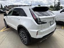 2024 Cadillac XT4 AWD Sport - Photo 6