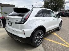 2024 Cadillac XT4 AWD Sport - Photo 8
