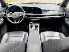 2024 Cadillac XT4 AWD Sport - Photo 21