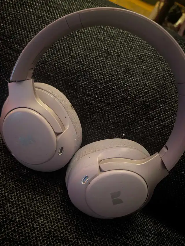 5th gen monster persona noise canceling headphones