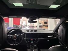 2022 Porsche Macan S AWD - Photo 16