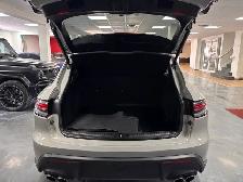 2022 Porsche Macan S AWD - Photo 17