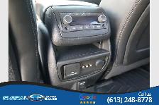 2014 Chevrolet Traverse LTZ AWD - Photo 24