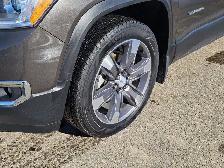 2019 GMC Acadia SLT 7 Pass Htd Lthr Driver Alert - Photo 8