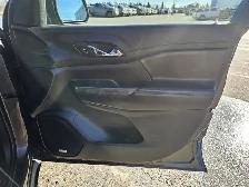 2019 GMC Acadia SLT 7 Pass Htd Lthr Driver Alert - Photo 19