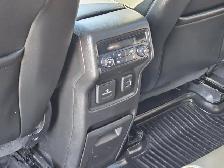 2019 GMC Acadia SLT 7 Pass Htd Lthr Driver Alert - Photo 24
