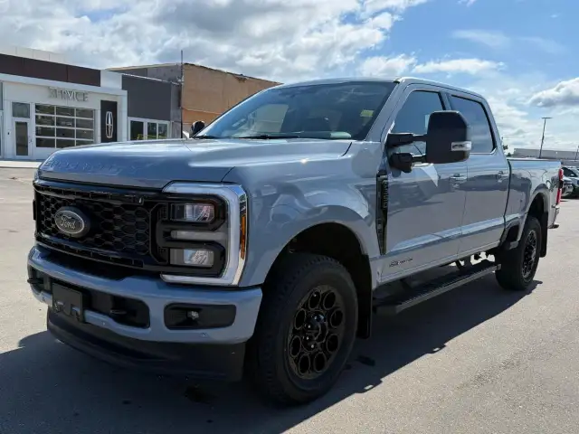 2026 Ford F-350 Lariat