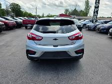 2019 Chevrolet Cruze LT - Photo 4