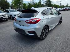 2019 Chevrolet Cruze LT - Photo 5