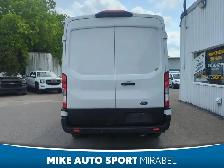 Ford Transit Cargo Van T-250 PA toit moyen 130 po PNBV de 9 070 - Photo 3