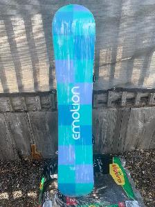 three snowboards/size and price marked on pictures - Photo 6