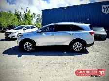 2017 Kia Sorento LX AWD ASIS SALE LOCAL TRADE IN ONE OWNER NO AC - Photo 2