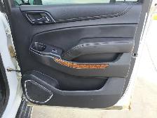 2015 Chevrolet Suburban - Photo 29