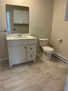 Newly Renovated, 2 Bedroom, 2nd floor walk-up. - Photo 4
