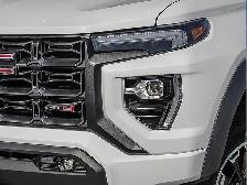 2026 GMC Canyon AT4 - Photo 8