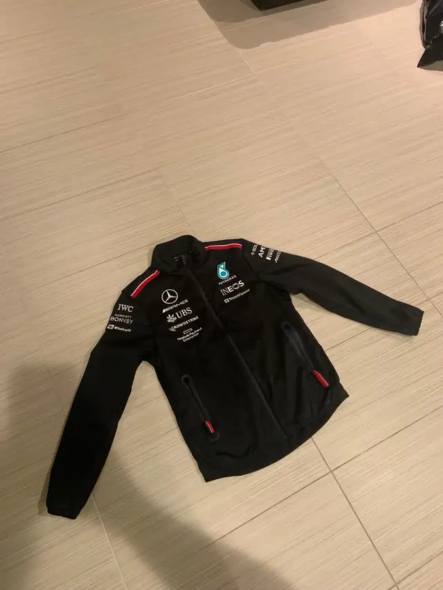 Veste Mercedes AMG Petronas F1
