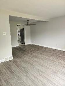 Lovely 3bd condo townhouse with parking at door - avail NOW - Photo 6