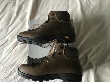 Bottes de randonnées Zamberlan - Photo 2