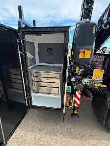 Class 1A Drivers Wanted! - Photo 17