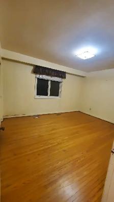 Single Bed room OR 3 bedroom bungalow for rent - Photo 6