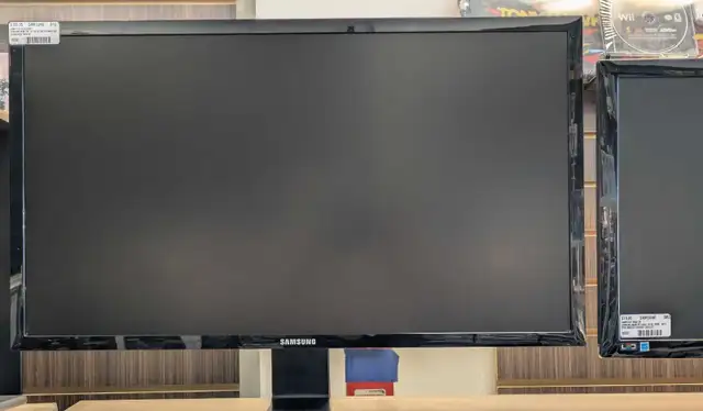 Computer Monitor 28' Gaming 60hz