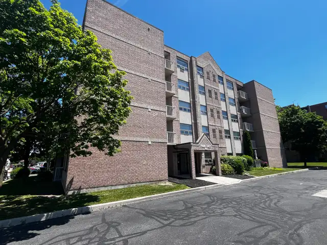 Park East - 1160 Lauzon Rd - Large 2 Bedroom