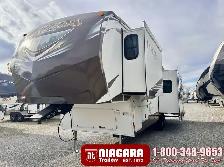 2014 KEYSTONE LAREDO 300RL Fifth Wheel - Photo 2