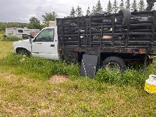 1994 GMC 3500 Dump truck - Photo 2