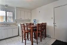 4 1/2, rue JOHNNY-PARENT - EAU CHAUDE INCLUS - NOVEMBRE - Photo 2