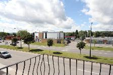 4 1/2, rue JOHNNY-PARENT - EAU CHAUDE INCLUS - NOVEMBRE - Photo 5