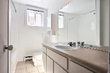 4 1/2, rue JOHNNY-PARENT - EAU CHAUDE INCLUS - NOVEMBRE - Photo 8