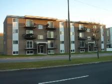 4 1/2, rue JOHNNY-PARENT - EAU CHAUDE INCLUS - NOVEMBRE - Photo 10
