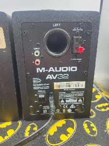 M-Audio AV32 Compact Desktop Speakers (#18930) - Photo 8